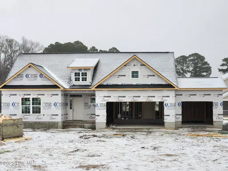 1075 Appaloosa TRL, Grimesland, NC 27837