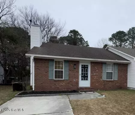 103 Glenside CT,  Midway Park,  NC 28544