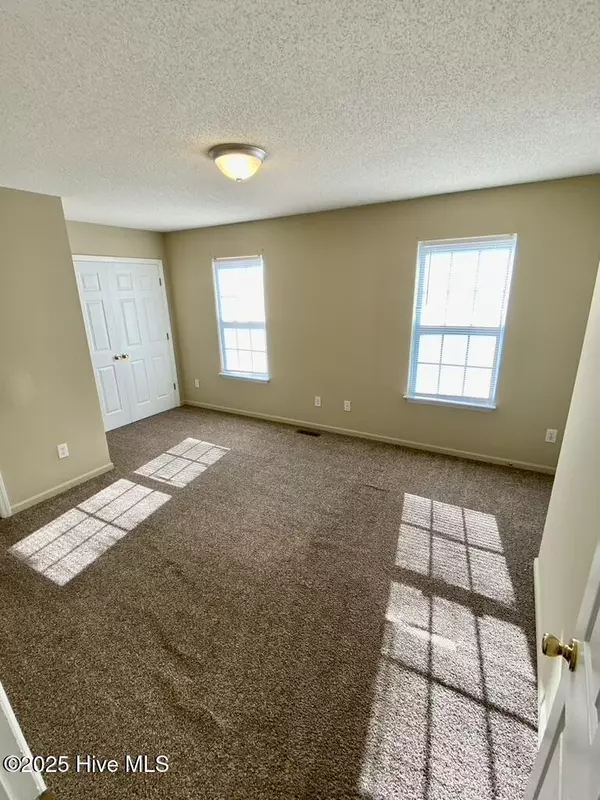 Greenville, NC 27834,2140 Sanibelle LN #A