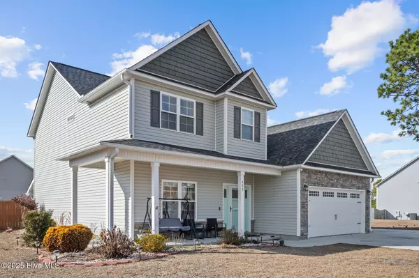 Hubert, NC 28539,402 Kinroff DR