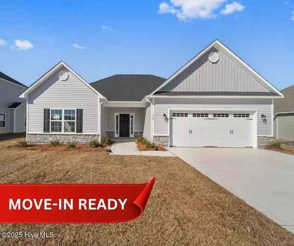 925 Uplands LN, Jacksonville, NC 28546