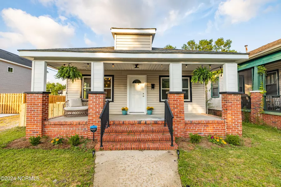 1109 S 9th ST, Wilmington, NC 28401