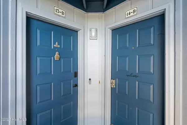 Carolina Beach, NC 28428,1311 S Lake Park BLVD #14b