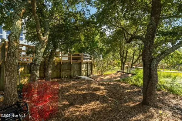 Emerald Isle, NC 28594,7012 Sound DR