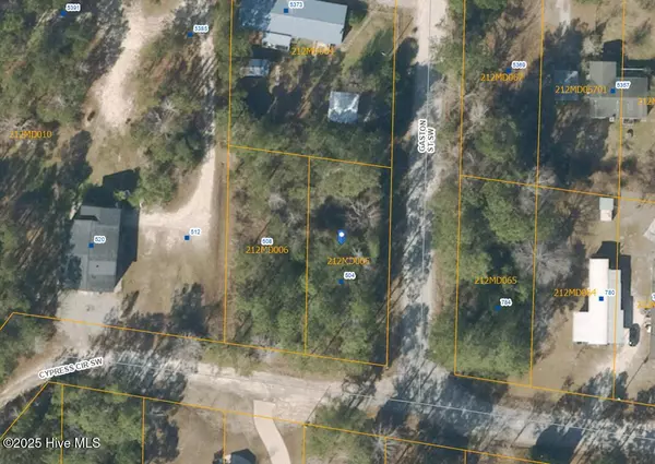 504 Cypress CIR #SW, Shallotte, NC 28470