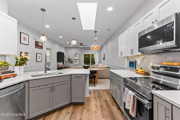 Wilmington, NC 28412,1035 Avenshire CIR