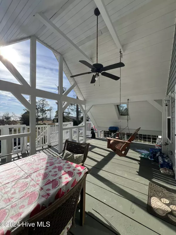 Belhaven, NC 27810,640 Old Pamlico Beach RD W