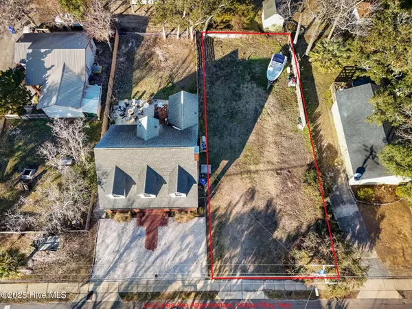 316 Atlanta AVE, Carolina Beach, NC 28428