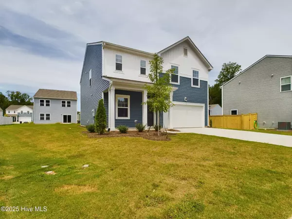 Angier, NC 27501,32 Moss Oaks CT