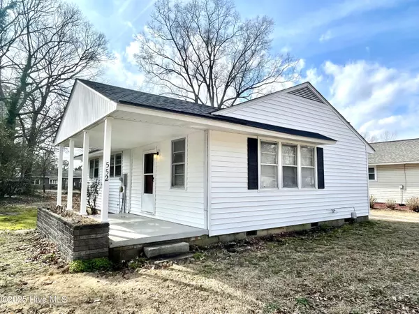 552 Charles ST, Grifton, NC 28530