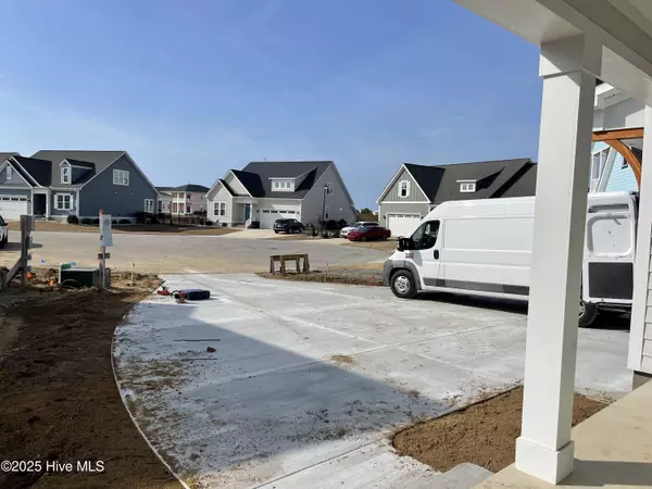 Newport, NC 28570,660 Fishermans PT