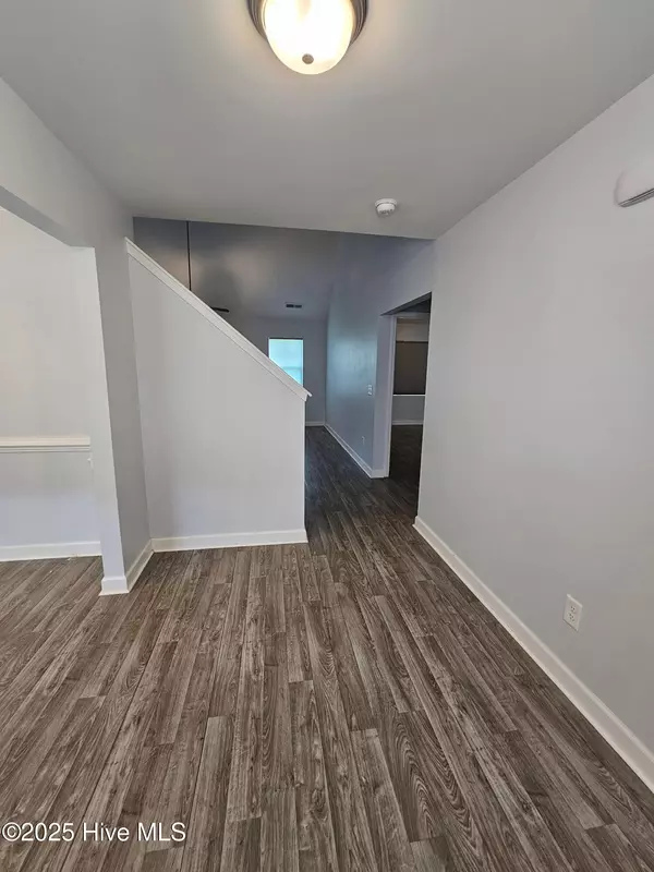 Sneads Ferry, NC 28460,507 Admiral Bend DR