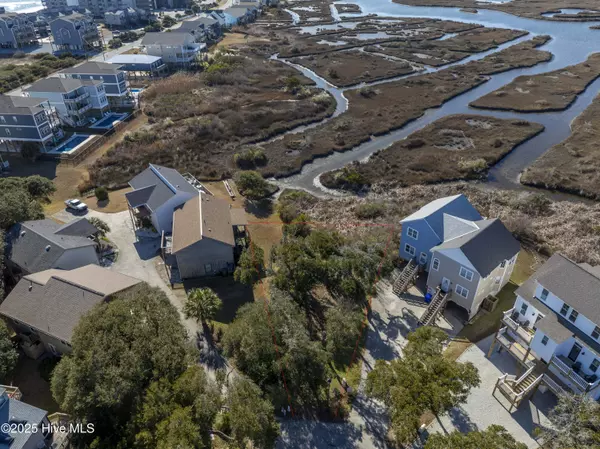 North Topsail Beach, NC 28460,320 Bay CIR