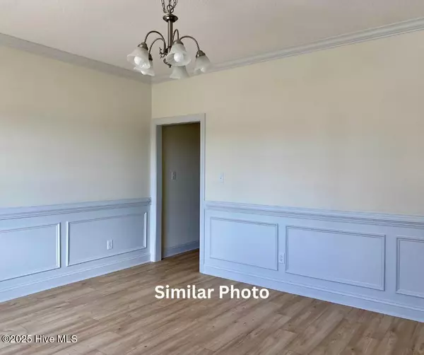 Jacksonville, NC 28546,711 Atlantic Coast LN