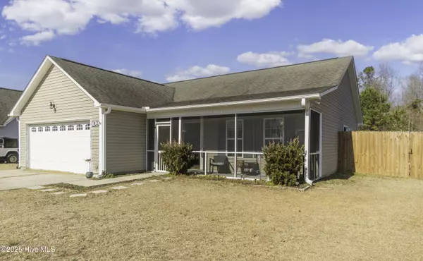 Beulaville, NC 28518,109 Christy DR