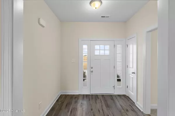 Maysville, NC 28555,221 Village Creek DR