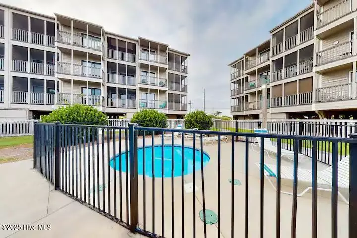 2509 W Ft Macon RD #201b, Atlantic Beach, NC 28512