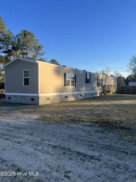 5488 Steamer RD NE, Leland, NC 28451