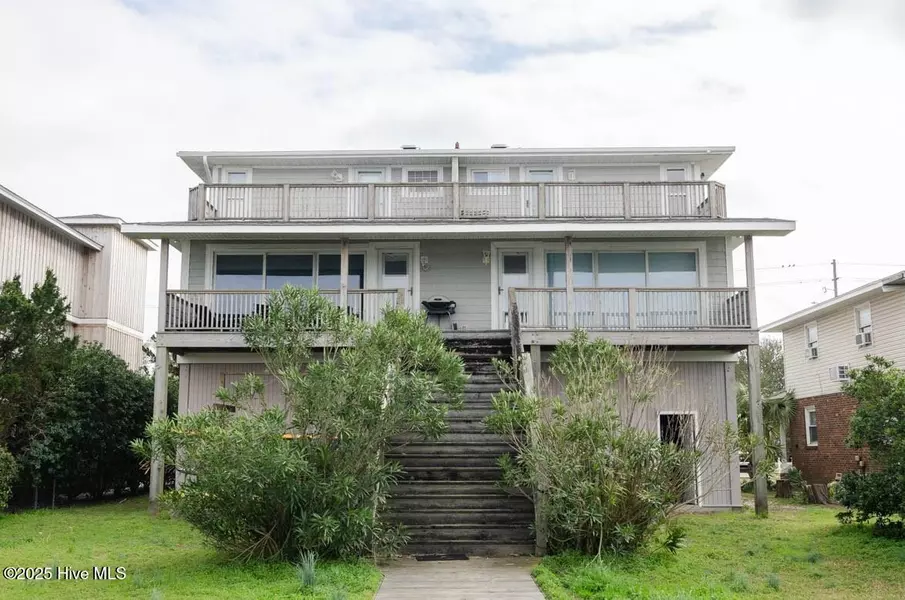 46 Pelican DR #B, Wrightsville Beach, NC 28480