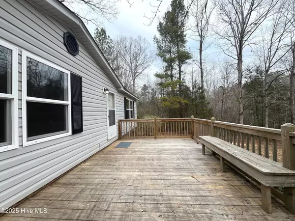 Carthage, NC 28327,346 White Oak RD