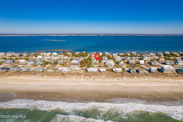 1914 Ocean DR E, Emerald Isle, NC 28594