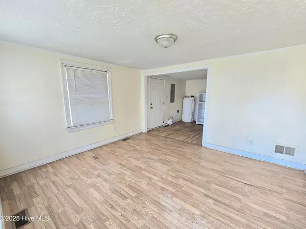 Goldsboro, NC 27530,108 S Alabama AVE