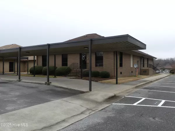 2400 Wayne Memorial DR #Suite G, Goldsboro, NC 27534