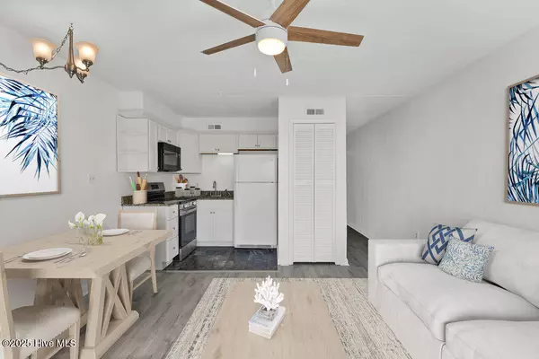 Carolina Beach, NC 28428,222 Carolina Beach AVE N #Unit 314