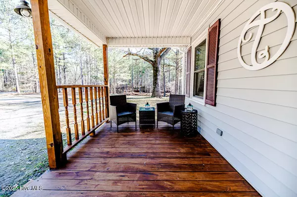 Sanford, NC 27330,476 Riddle RD