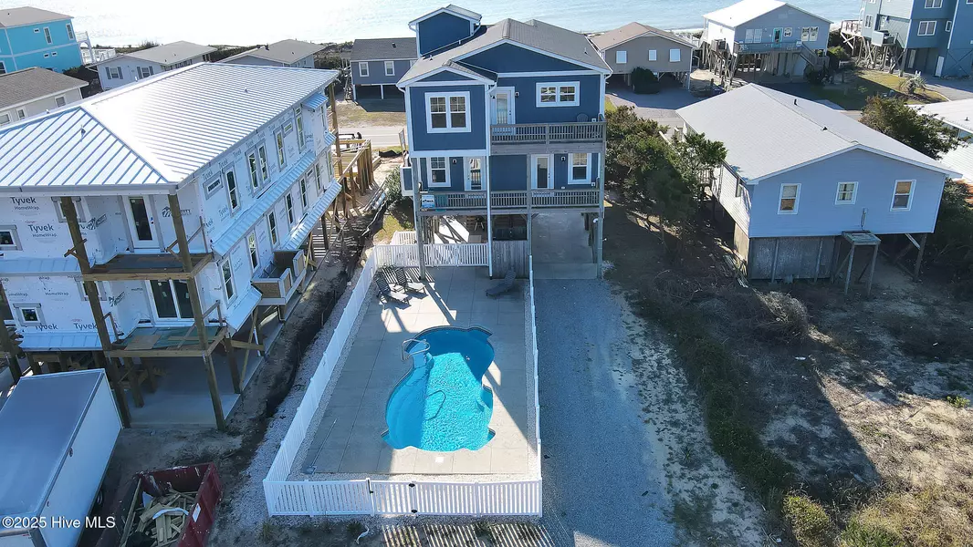 3014 W Beach DR, Oak Island, NC 28465