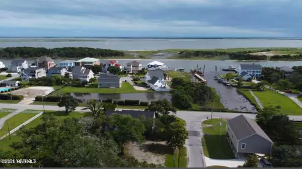 Beaufort, NC 28516,114 Lewistown RD