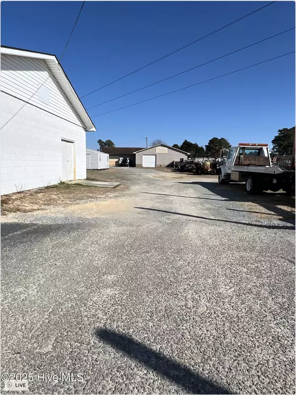 Clinton, NC 28328,1524 Hobbton HWY