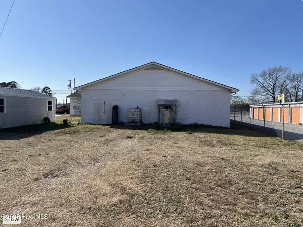 Clinton, NC 28328,1524 Hobbton HWY