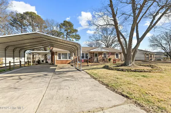 Jacksonville, NC 28546,1208 Castle DR