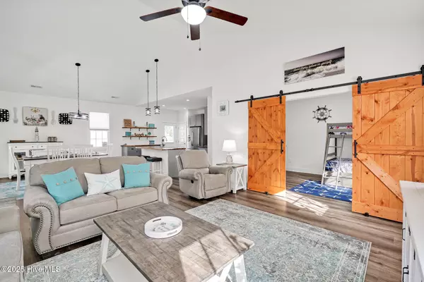 Wilmington, NC 28401,227 Fairfield DR
