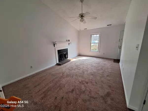 Havelock, NC 28532,135 Twin Wood DR