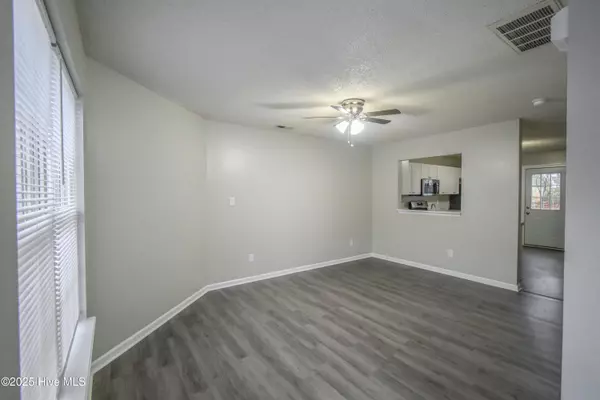 Jacksonville, NC 28546,202 Mesa LN