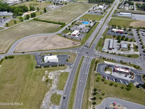 Williamston, NC 27892,9 Brentway AVE