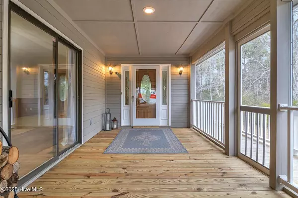 Southport, NC 28461,1923 Robin RD
