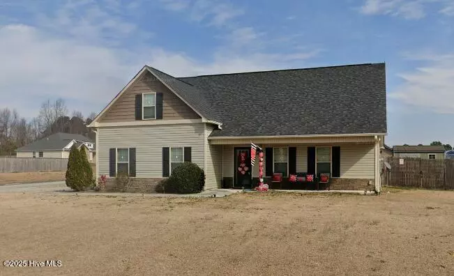 Richlands, NC 28574,100 Pembury WAY