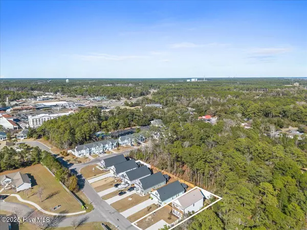 Southport, NC 28461,1212 N Caswell AVE