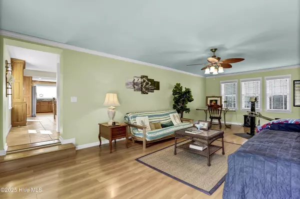 Gloucester, NC 28528,151 Blue Heron LN