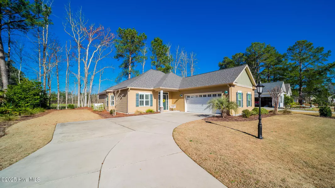 8922 Nottoway AVE NW, Calabash, NC 28467