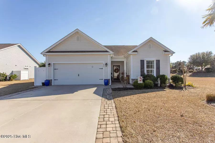 695 Shorecrest DR NW, Calabash, NC 28467