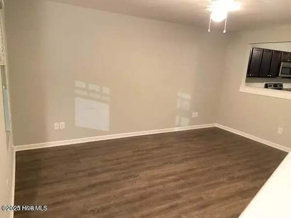 Greenville, NC 27834,2915 Macgregor Downs RD #4