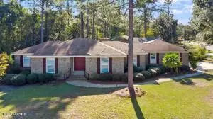5907 Gondolier DR, New Bern, NC 28560