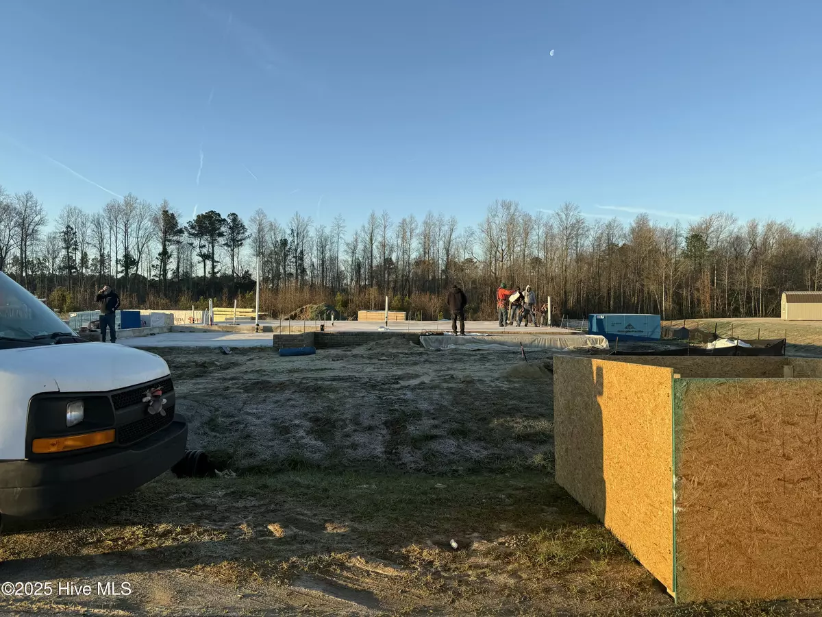 Jacksonville, NC 28546,238 Browns Ferry RD