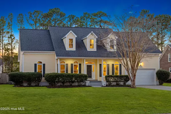 7204 Orchard TRCE, Wilmington, NC 28409
