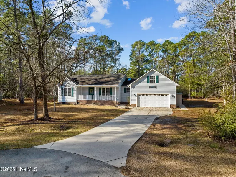 5504 Fish Cay CT, New Bern, NC 28560