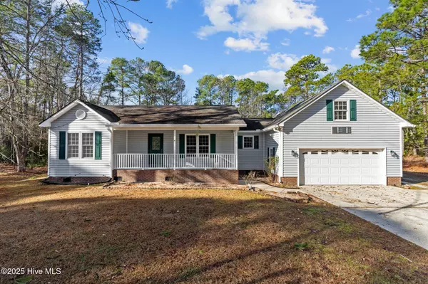 New Bern, NC 28560,5504 Fish Cay CT